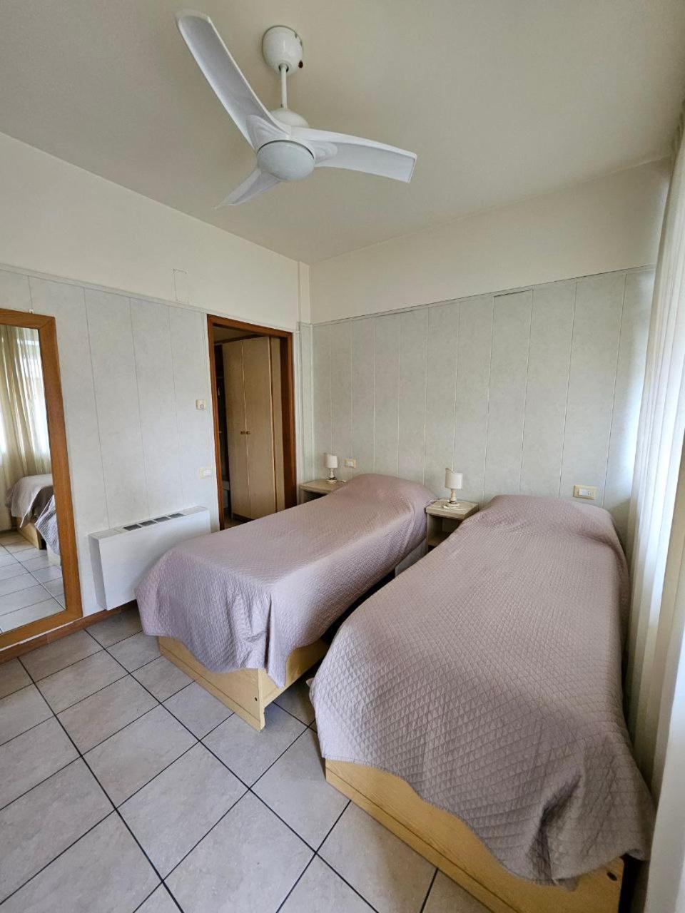 Albergo Nyers Perugia Exteriör bild