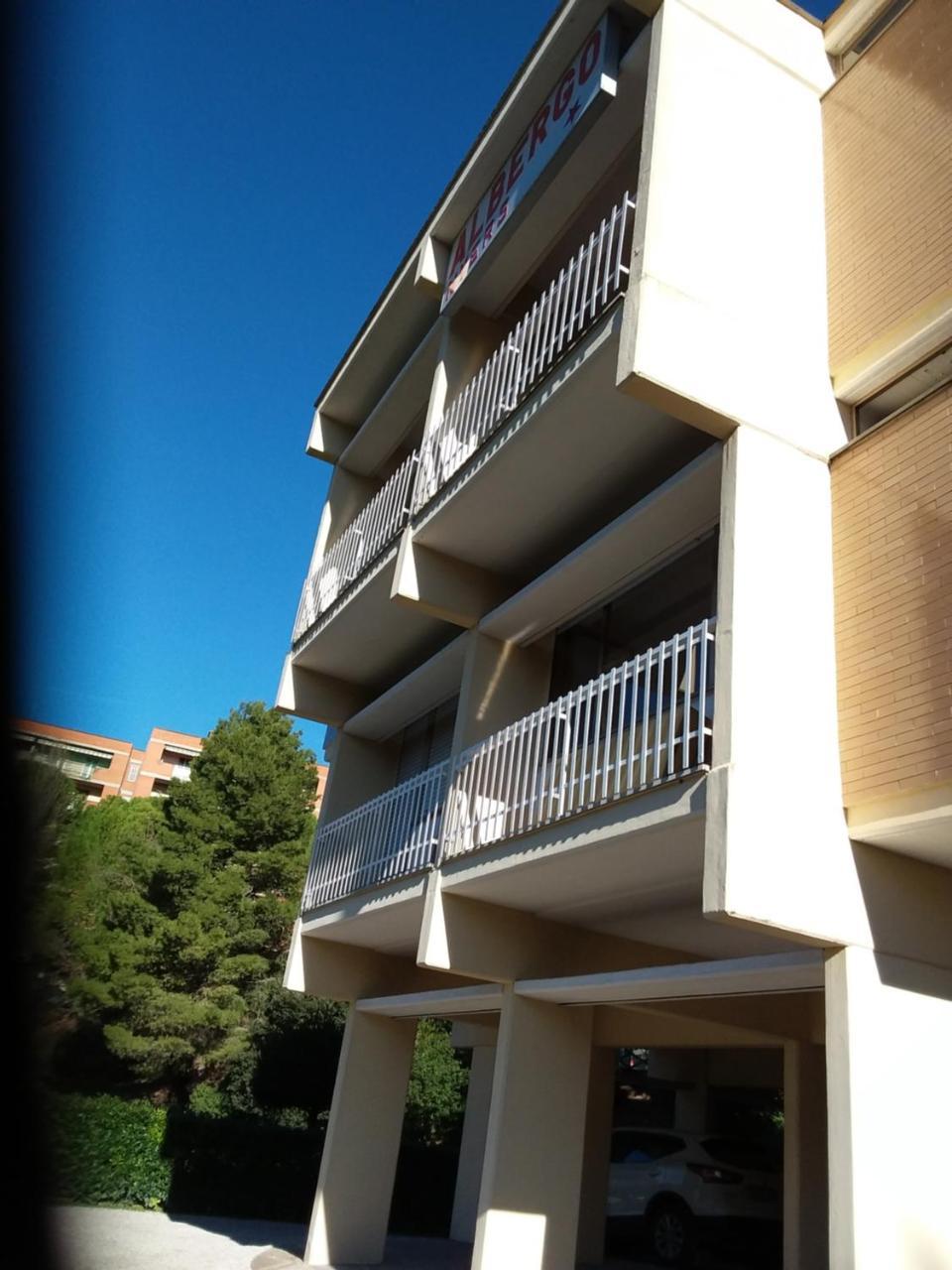 Albergo Nyers Perugia Exteriör bild